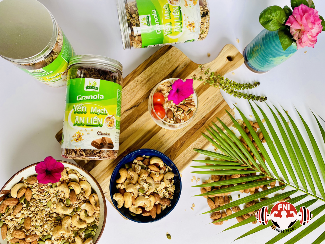 hạt yến mạch ăn kiếng Granola Tô Tô Nuts